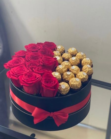 caja de rosas para regalar envios a domicilio en metepec y toluca lerma